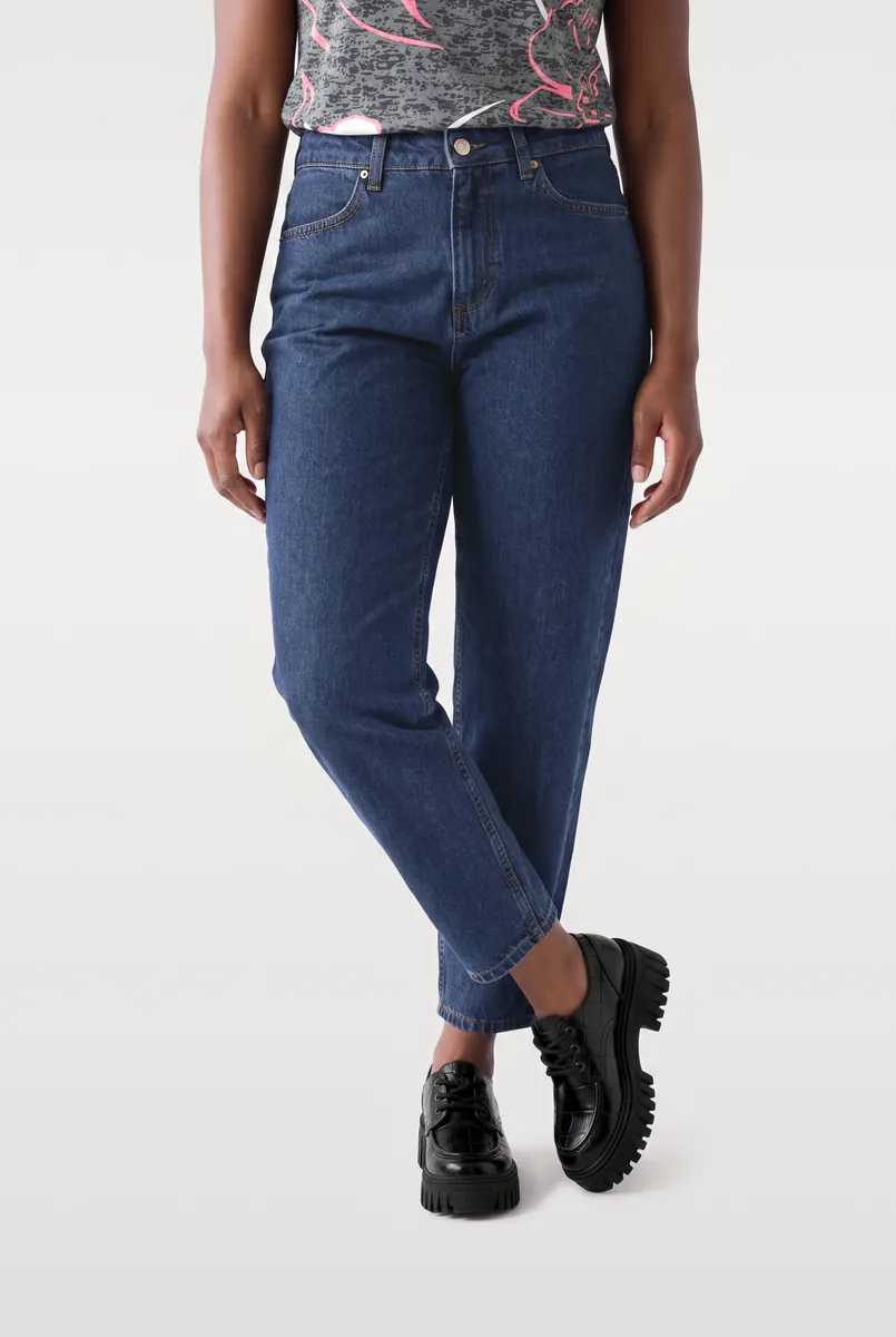 A finished front view made by VibeStudio